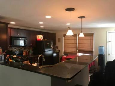 Main picture of 8 Cardigan Ct