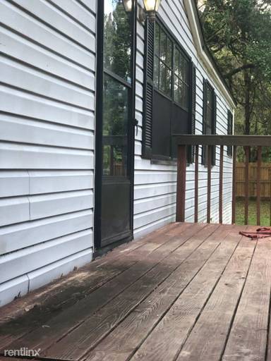Main picture of 7582 Sonia Dr
