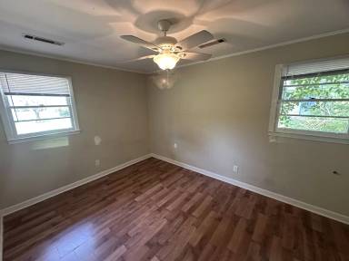 Main picture of 856 Watts Dr