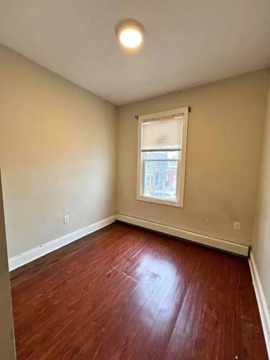 Main picture of 144 Inslee Pl