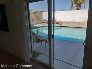 Main picture of 230 W Via Olivera