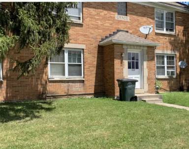 Main picture of 333 E Bruce Ave