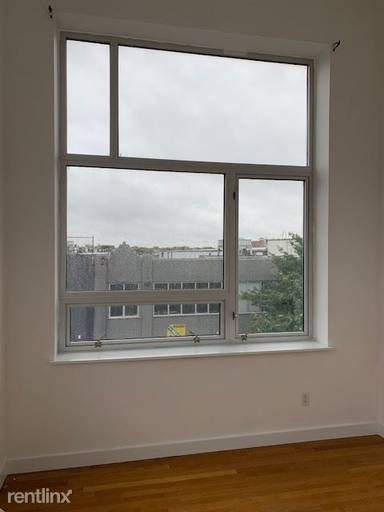 Main picture of 342 Eldert St