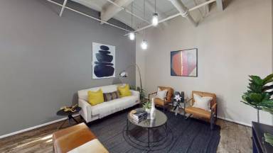 Main picture of 335 West 5th Street - 304