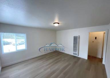 Main picture of 840 1/2 W Sepulveda St
