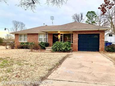 Main picture of 3612 E 39th St