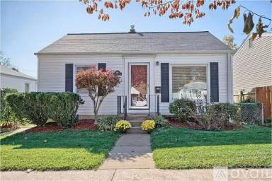 Main picture of 7012 Winona Ave