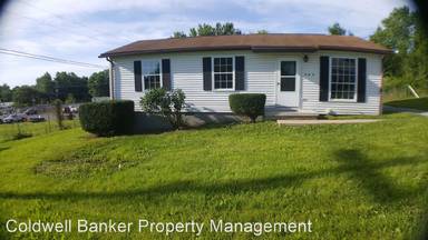 Main picture of 200 Peach Tree Dr