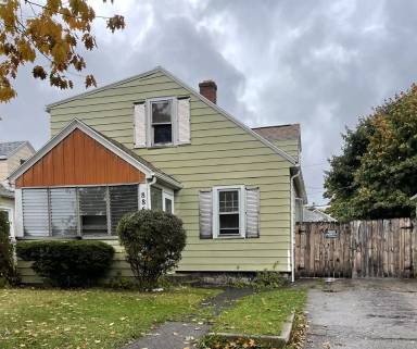 Main picture of 886 Glide St