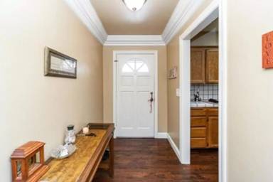 Main picture of 260 W Fremont Ave