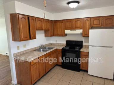 Main picture of 1235 Hilltop Cir