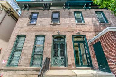 Main picture of 3829 Walnut St