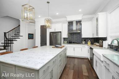 Main picture of 5052 Lesleewood Ct