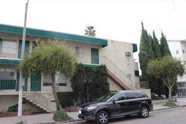 Main picture of 7160 De Longpre Ave