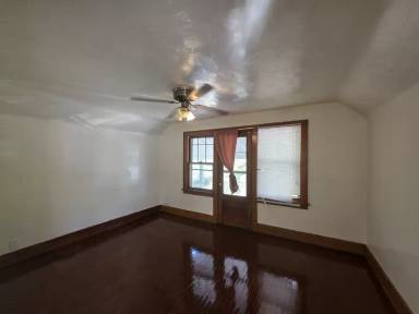 Main picture of 549 Lisbon Ave