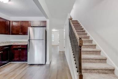 Main picture of 162 Barfield Way