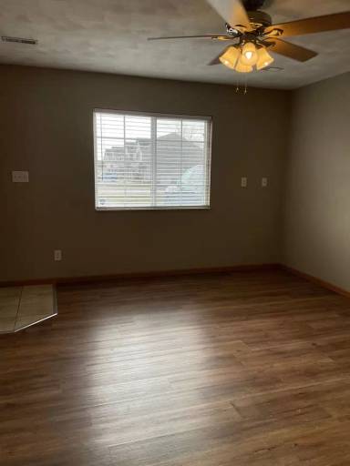 Main picture of 129 Northtowne St