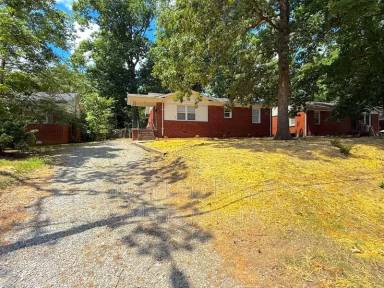 Main picture of 3905 Tillman Rd