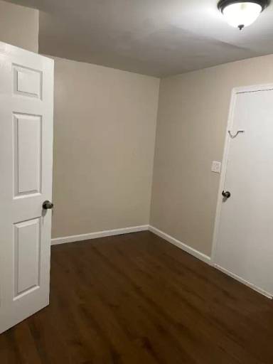 Main picture of 113 W Blaine St