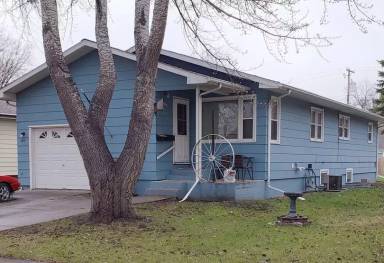Main picture of 1017 S 12th St