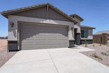 Main picture of 25450 N 166th Ln