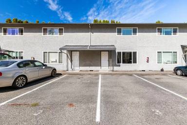 Main picture of Twin Firs