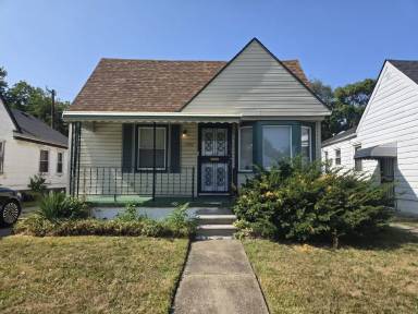 Main picture of 2962 S Ethel St