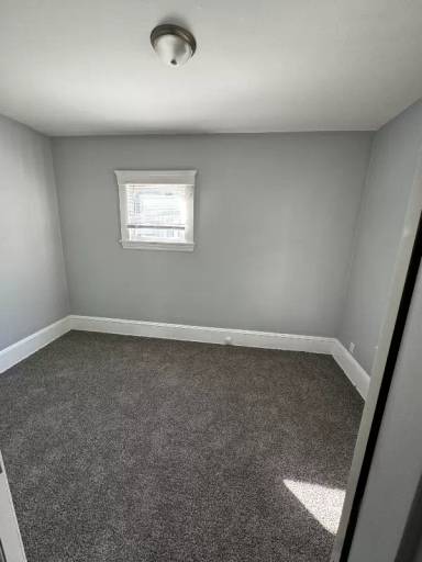 Main picture of 1189 E 84th St