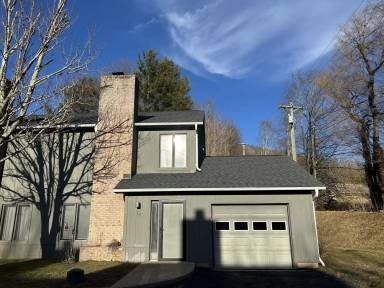 Main picture of 200 Meadow Ridge Rd