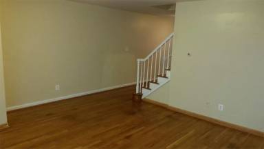 Main picture of 3601 Dixon St