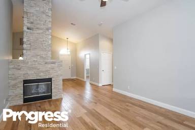 Main picture of 537 Bay Bridge Dr