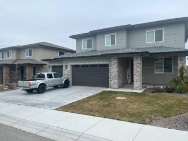Main picture of 5432 S Polaris Ave