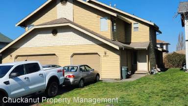 Main picture of 2425 Kentucky St