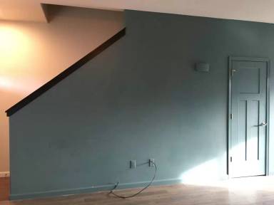 Main picture of 1080 NW Redwood Ave