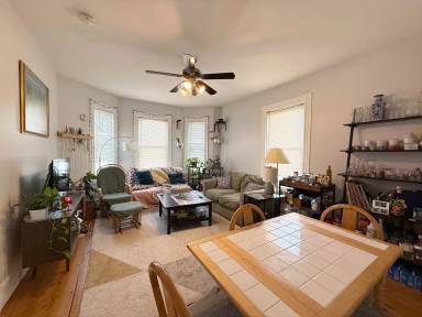 Main picture of 248-254 Elm St
