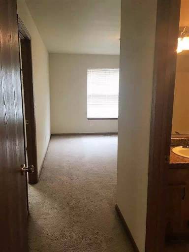 Main picture of 16845 Huntington