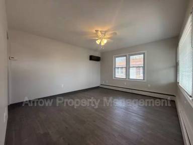 Main picture of 407 H St