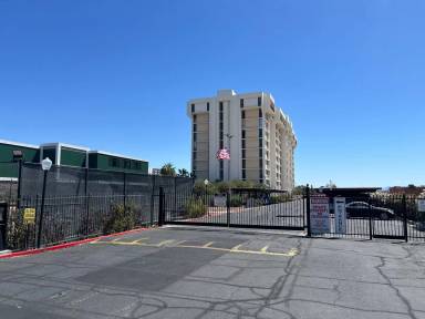Main picture of Wimbledon Tennis Club Condos