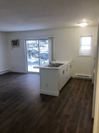 Main picture of 114 W 14th St