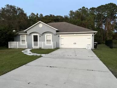 Main picture of 1085 N Platte Way