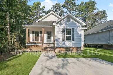 Main picture of 4247 Holly Dr