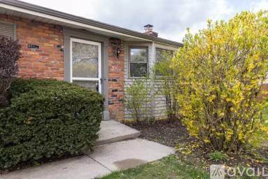 Main picture of 5483 Archway Dr