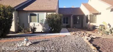Main picture of 587 Charles Dr
