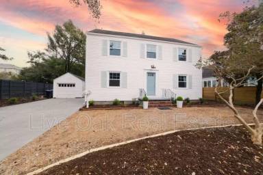 Main picture of 7605 Atlantic Ave