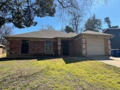 Main picture of 2520 Kirkley St