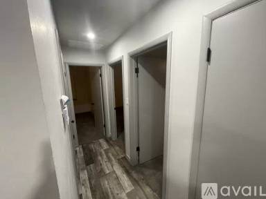 Main picture of 2405 NW 42nd St