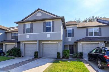 Main picture of 195 Constitution Way