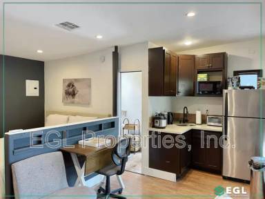Main picture of 6657 Lindenhurst Ave