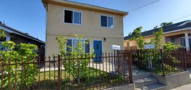 Main picture of 433 W Oliver St