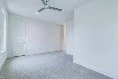 Main picture of 6028 Lewis St